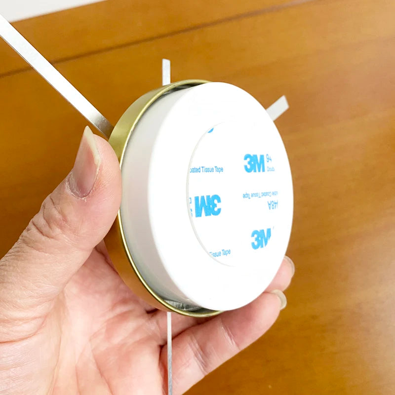 Horloge Murale Silencieuse Dorée Adhésive Minimaliste Salon