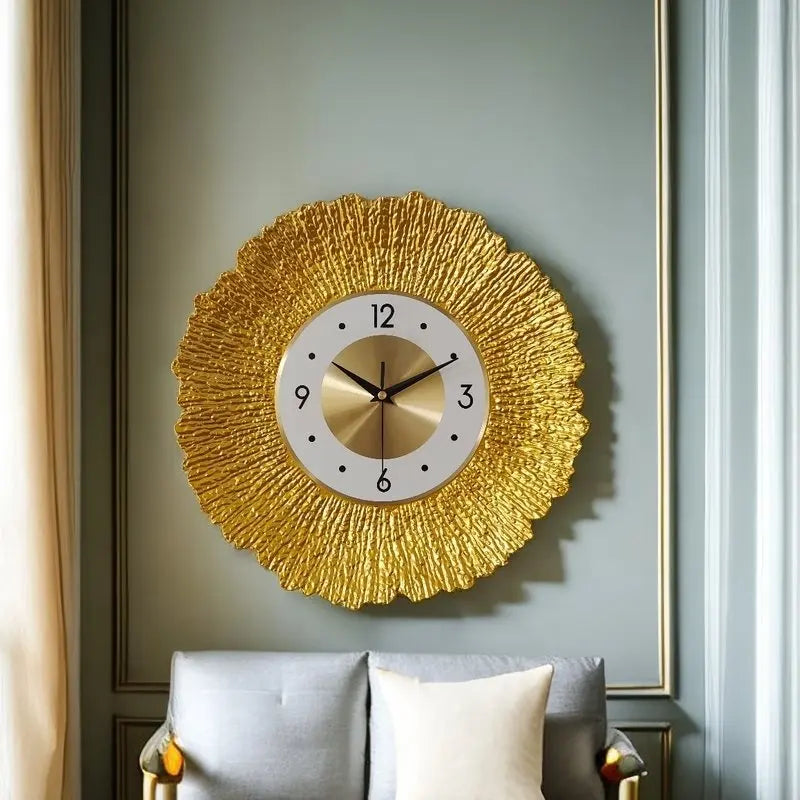 Horloge Murale Ronde Métal Doré Luxe Salon Image
