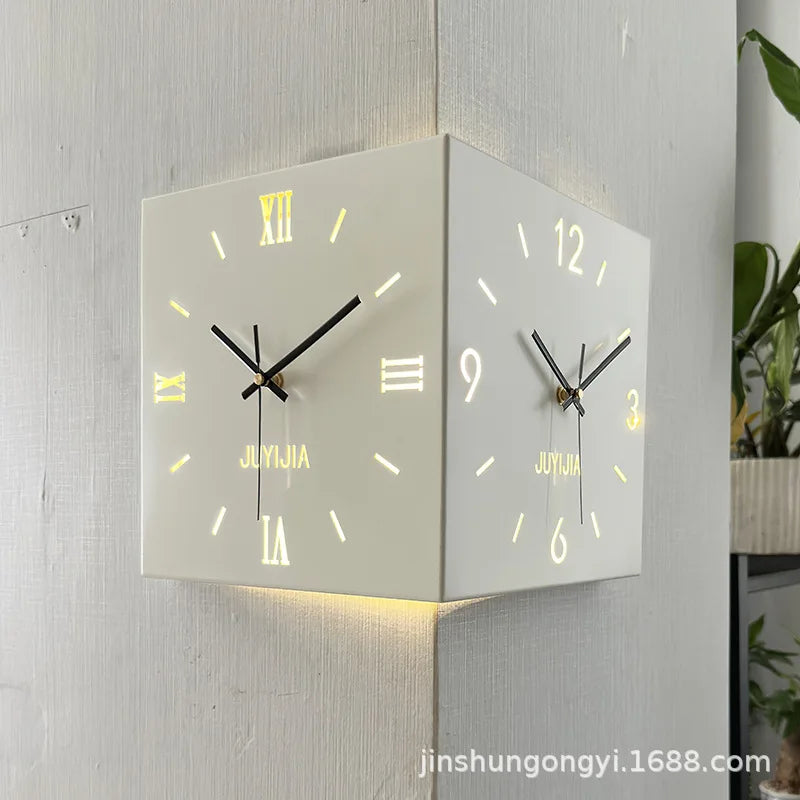 Horloge Mural Métal Double Face Silencieuse Design