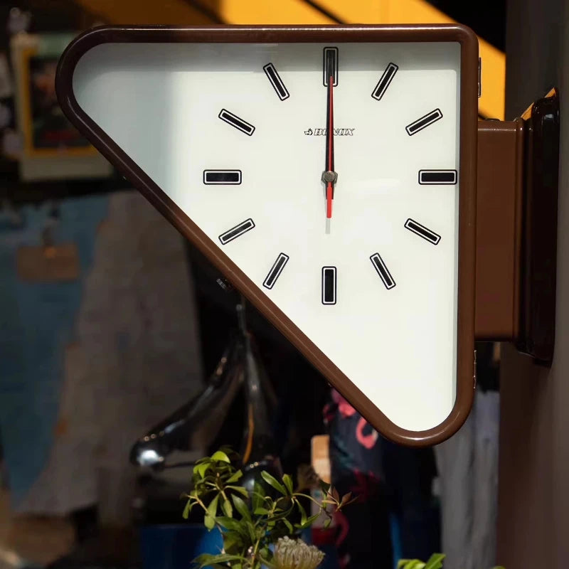 Horloge Mural Triangle Industrielle Rétro Double-Face Silencieuse