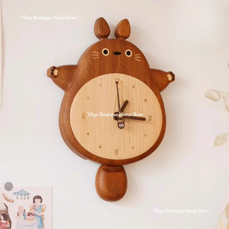 Horloge Mural Totoro Bois Massif Pendule Mignonne Déco